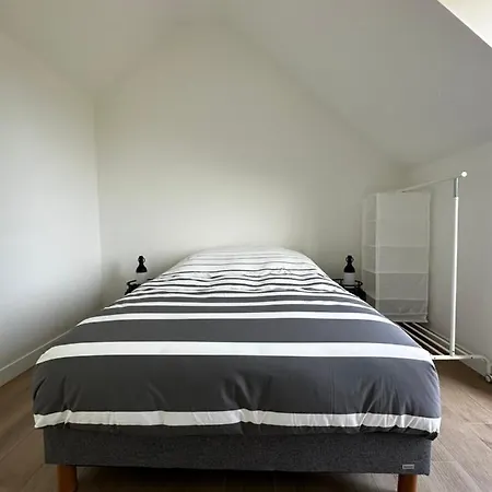2 Chambres Doubles Avec Salle De Bain Wc Prives * Rouillon